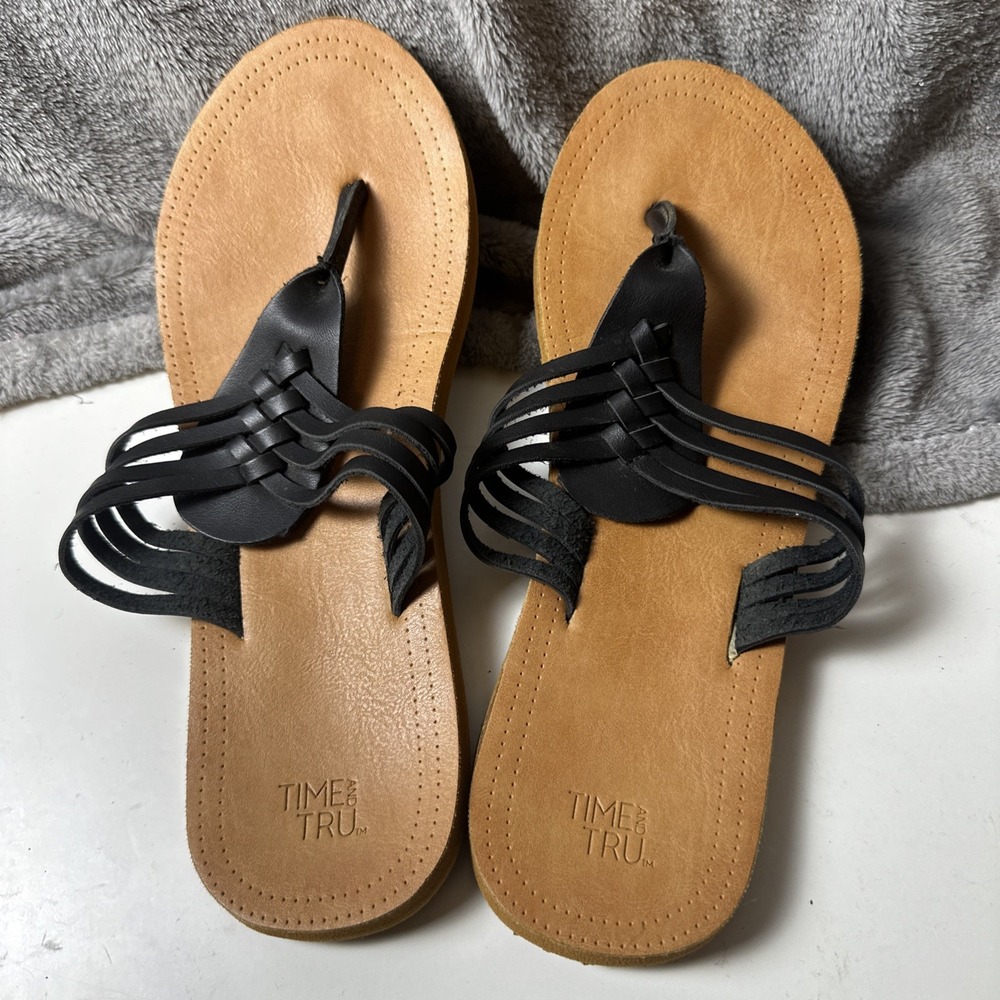 Time and Tru Hooded Thong Sandals Women's L Black Flat Memory Foam Comfort Boho